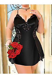 Siyah Saten Dantel Tül detaylı Büyük Beden Gecelik